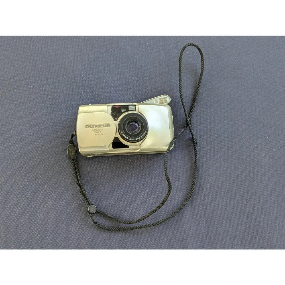 Olympus Infinity Stylus Zoom 70 35mm Film Camera Champagne Parts Repair